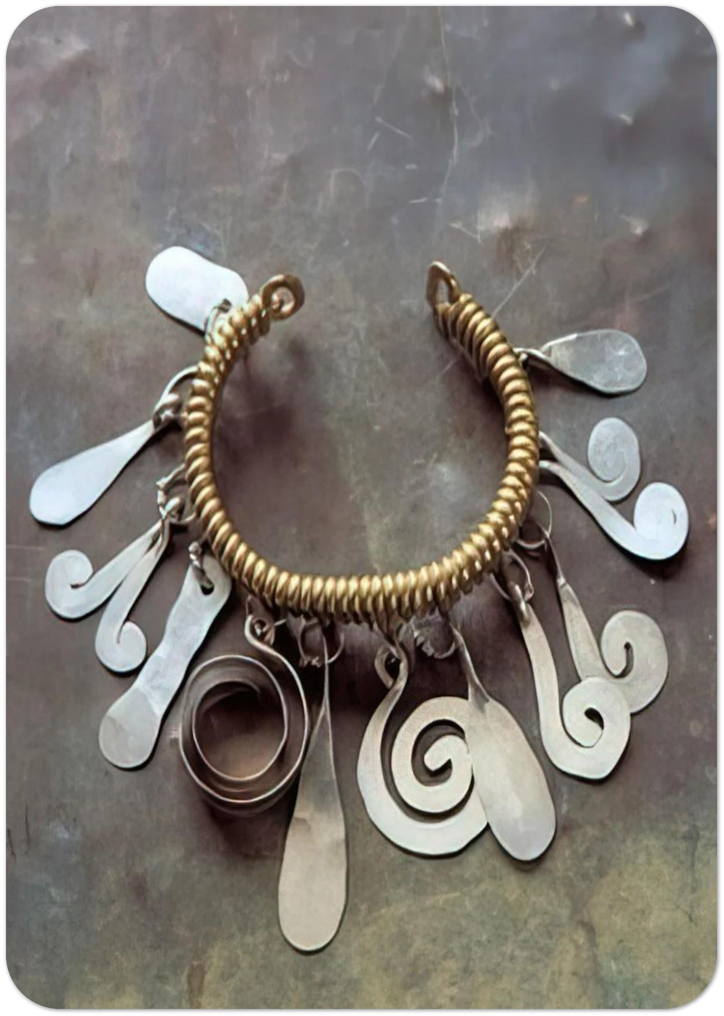 BRACELET 1930 By Alexander Calder Pack of 10 Post Cards | Alexander Calder Post Cards | A6 (10.5 x 14.8 cm) - 4.1 x 5.8 inches