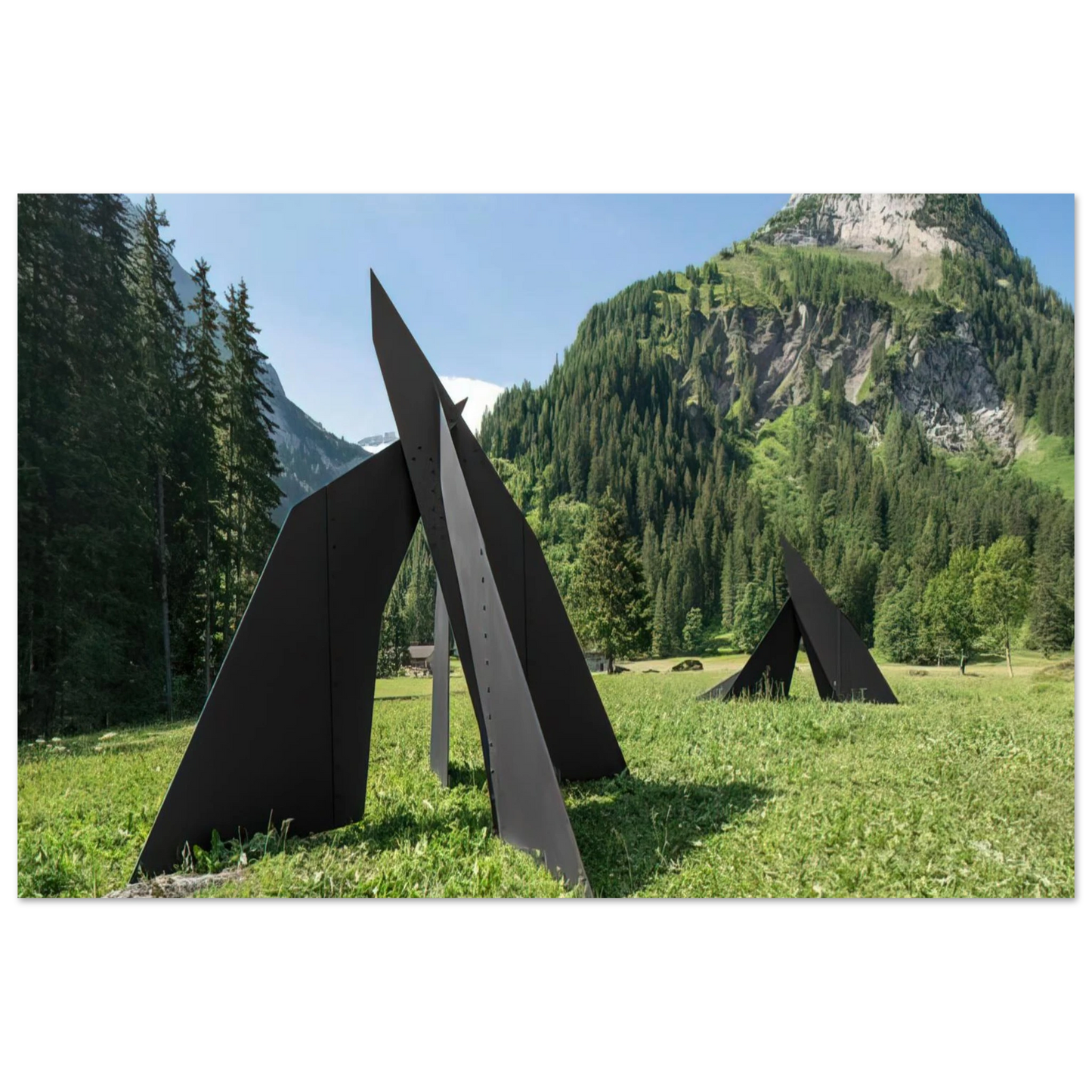 Alexander Calder - FOUR PLANES ESCARPE 1967 Fine Art Poster - 75x100 cm / 30x40 inches