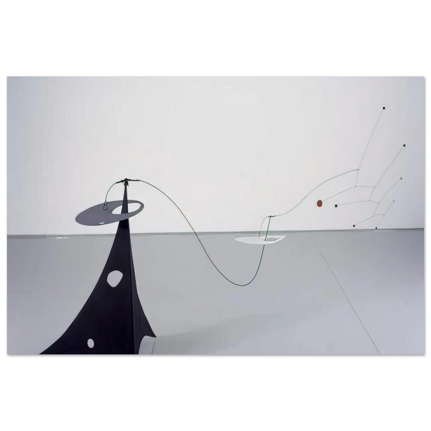 Alexander Calder - PARASITE 1947 Fine Art Poster - 75x100 cm / 30x40 inches