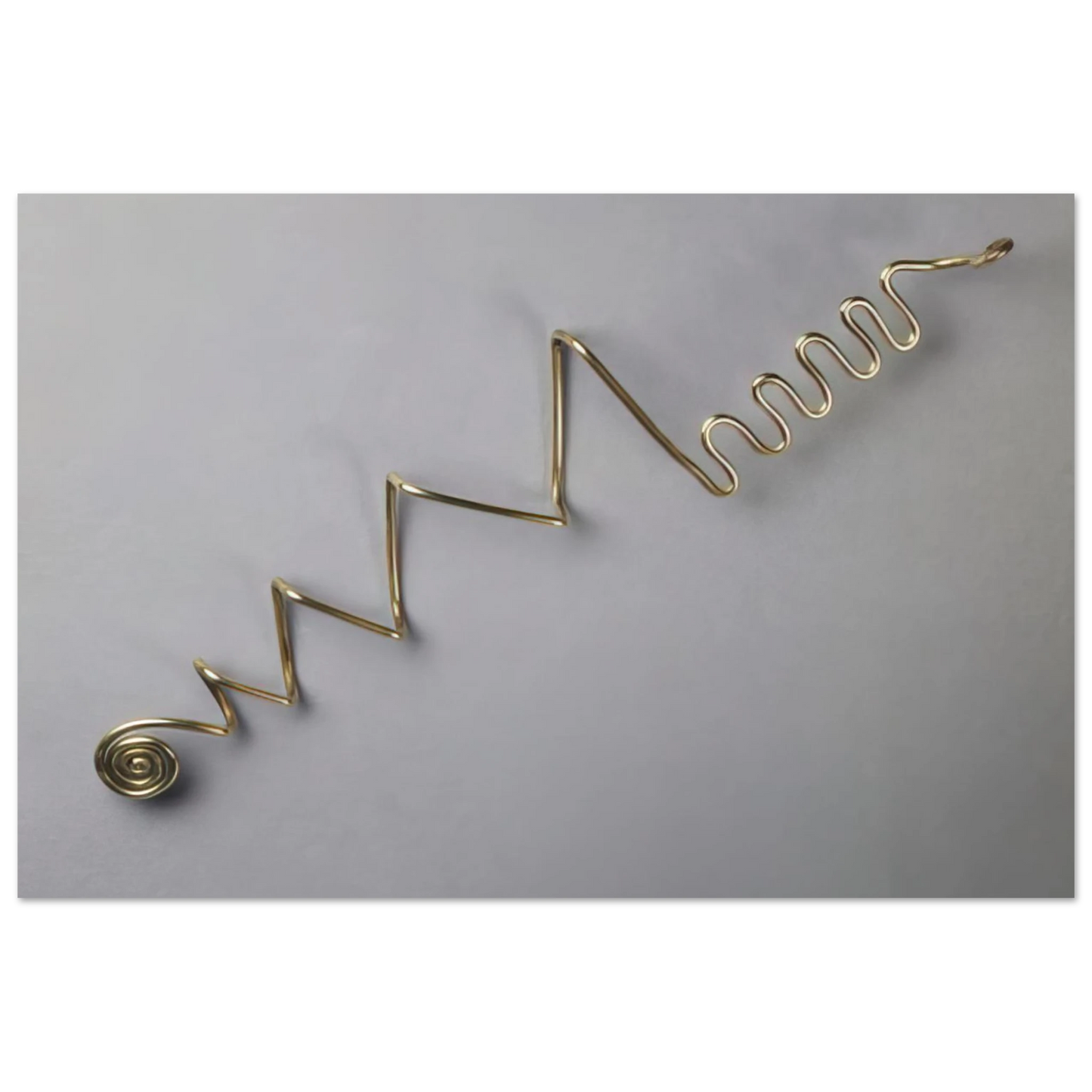 Alexander Calder - SCISSOR GUARD 1940 Fine Art Poster - 40x60 cm / 16x24 inches