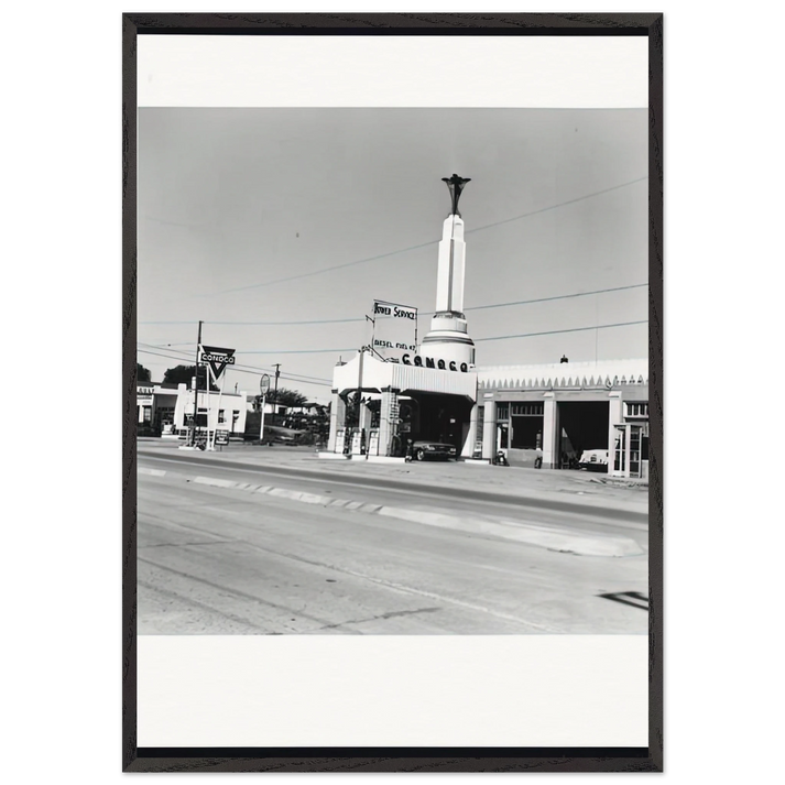 CONOCO SHAMROCK TEXAS FROM FIVE VIEWS FROM THE PANHANDLE SERIES - Edward Ruscha 70x100 cm / 28x40 inches Framed Art Print – Black Wooden Frame