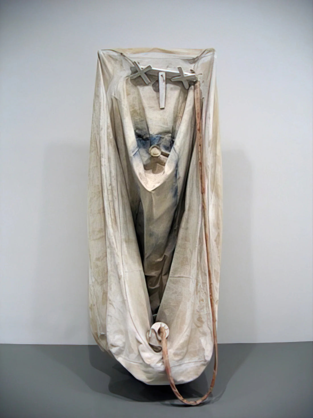 Claes Oldenburg: The Pop Art Pioneer Who Transformed the Everyday into Monumental Sculpture - SOFT BATHTUB MODEL GHOST VERSION 1966 by Claes Oldenburg