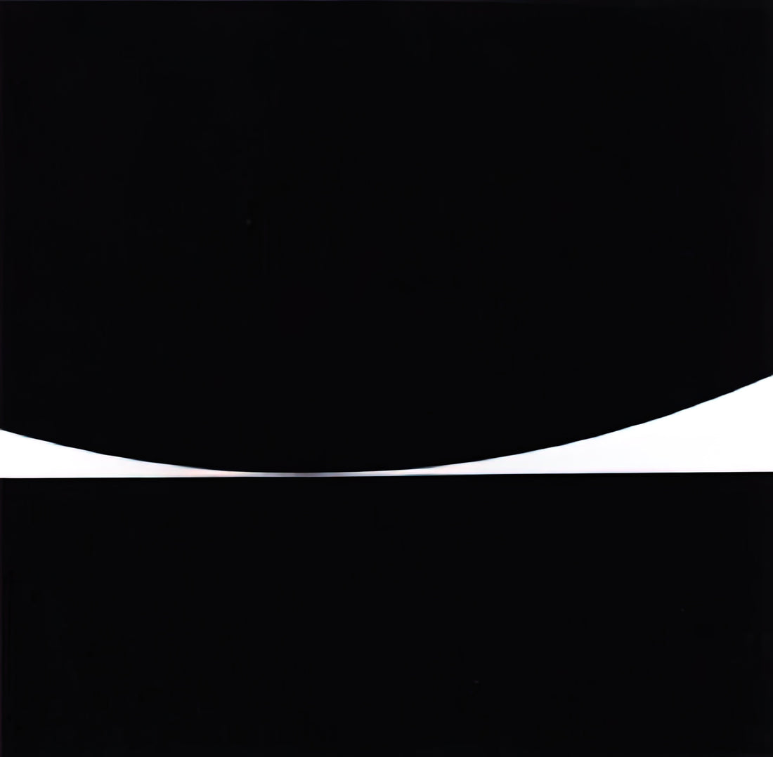 What Is Bridget Riley’s *The Kiss* and Why Does It Captivate Collectors and Decorators Alike?