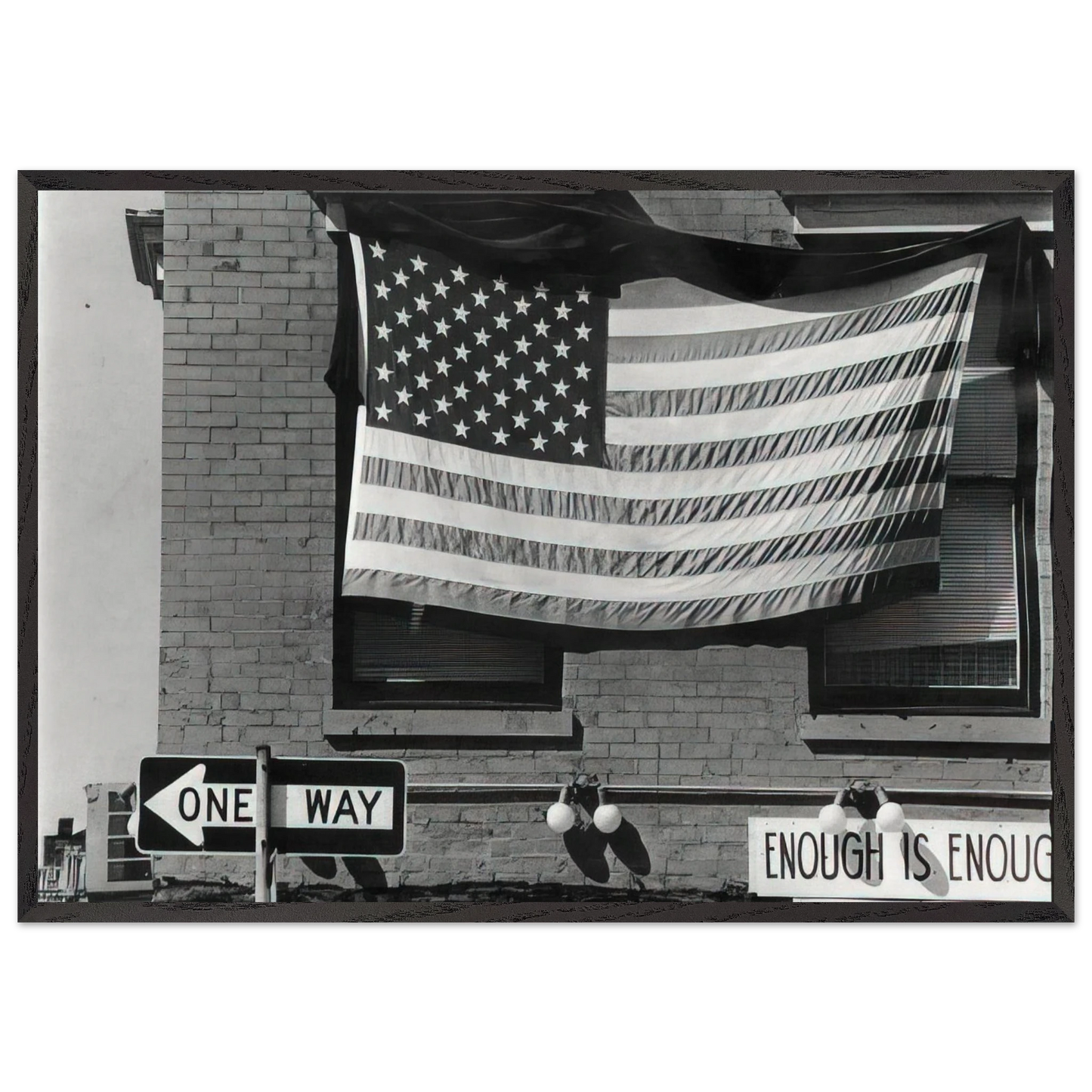 NEW YORK CITY 1980 - Robert Rauschenberg Framed Art Print – Black Wooden Frame - Default Title - -Framed Art Print