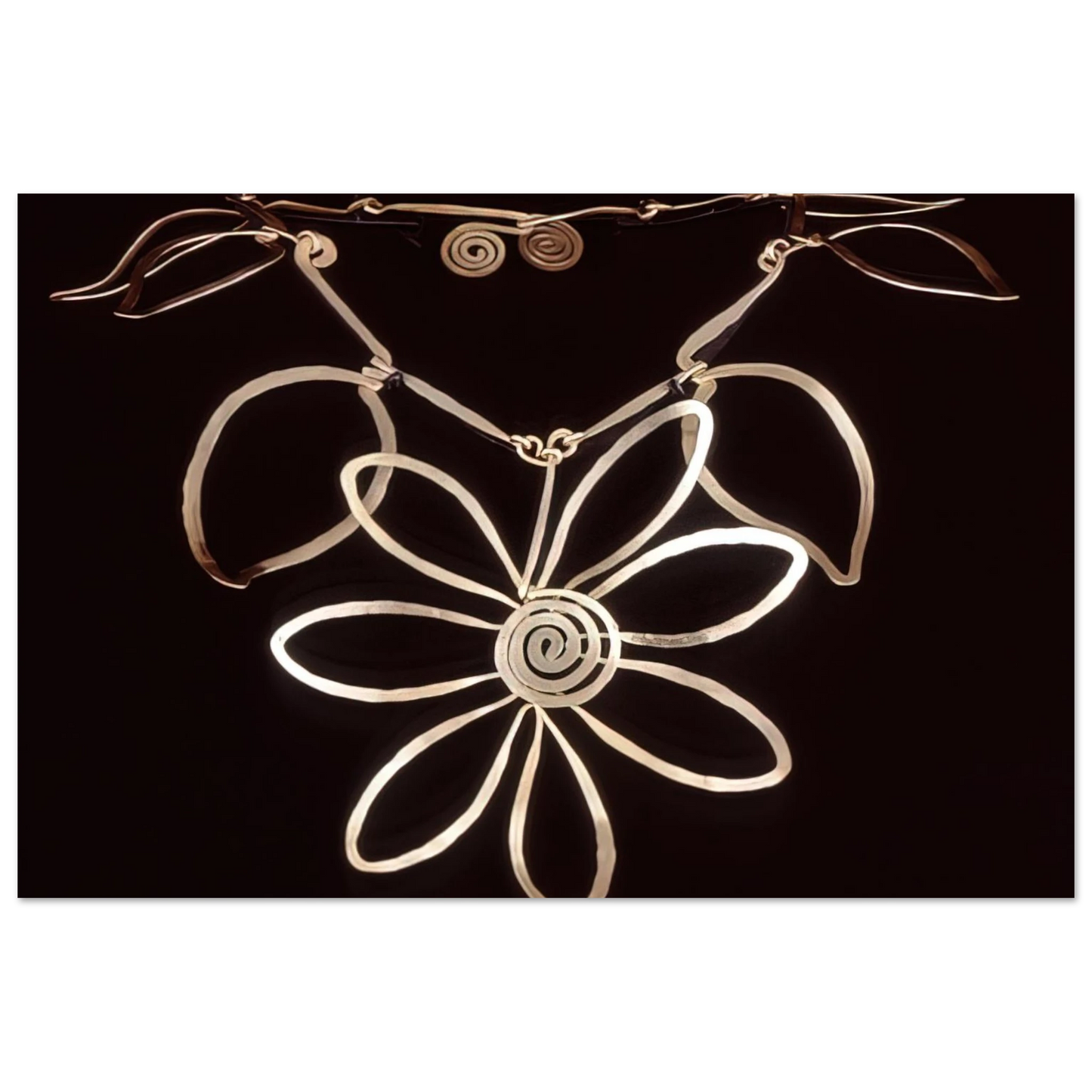 Alexander Calder - FLOWER NECKLACE 1938 Fine Art Poster - 75x100 cm / 30x40 inches
