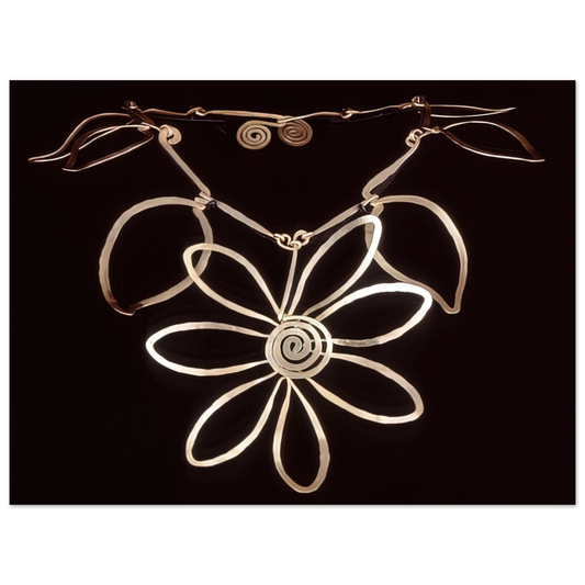 Alexander Calder - FLOWER NECKLACE 1938 Fine Art Poster - 13x18 cm / 5x7 inches