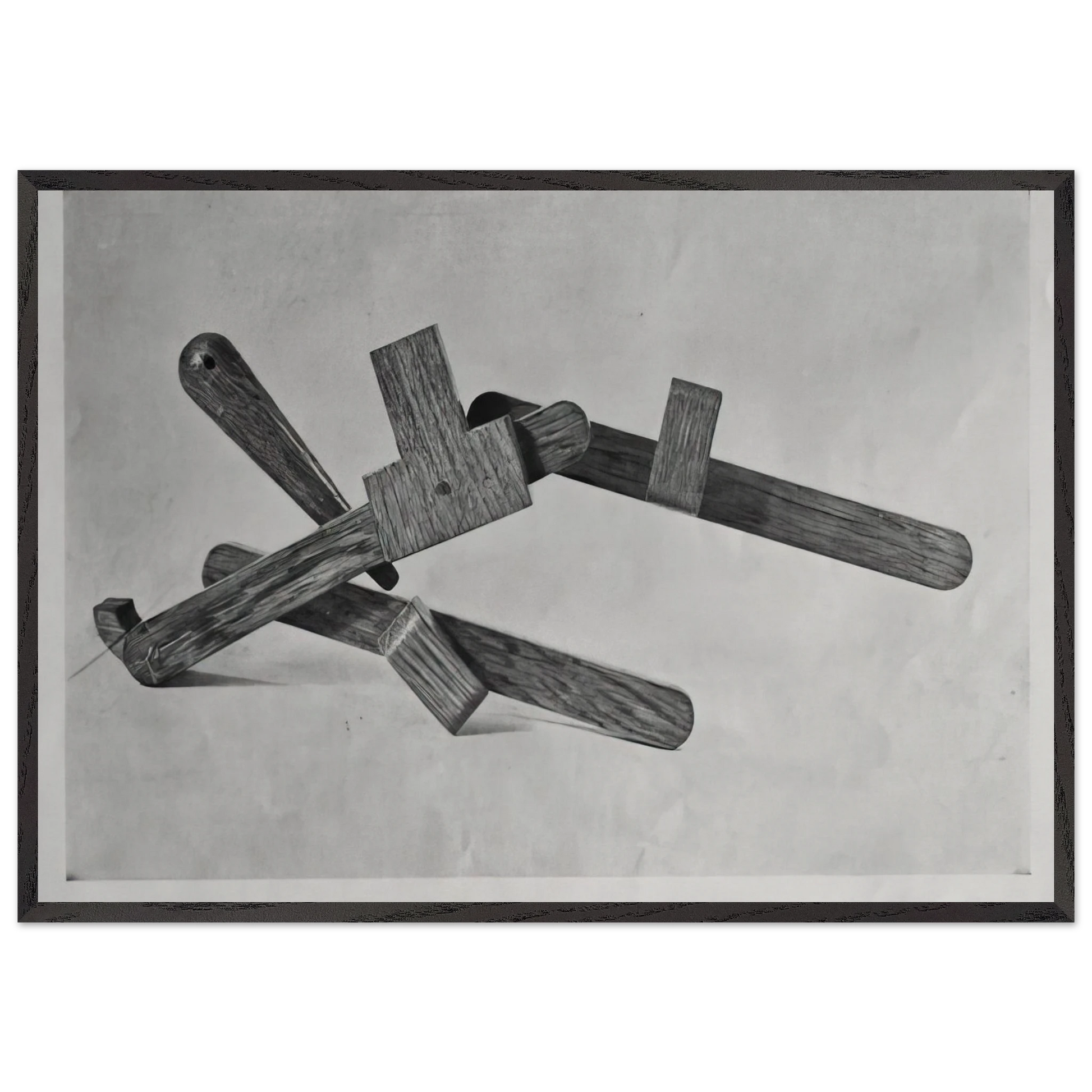 Royi - 1945 - Gyula Kosice Framed Art Print – Black Wooden Frame - Default Title - -Framed Art Print